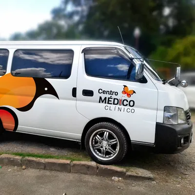 Ejemplo de logotipo diseñado por EsBrillante