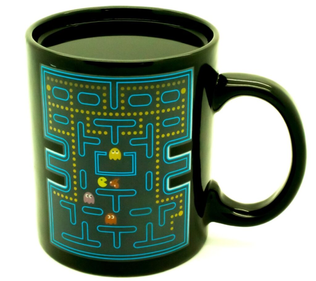 taza-magica-pacman-cambia-de-color-con-el-agua-caliente-14116-MLM20083718967_042014-F
